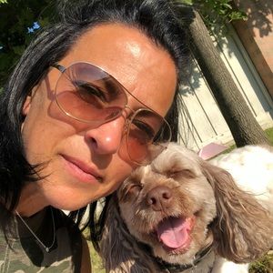 Meet your Posher, Laura